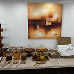 马蒂纳港酒店 酒店