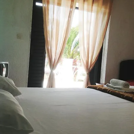 فندق Porto Matina 3*
